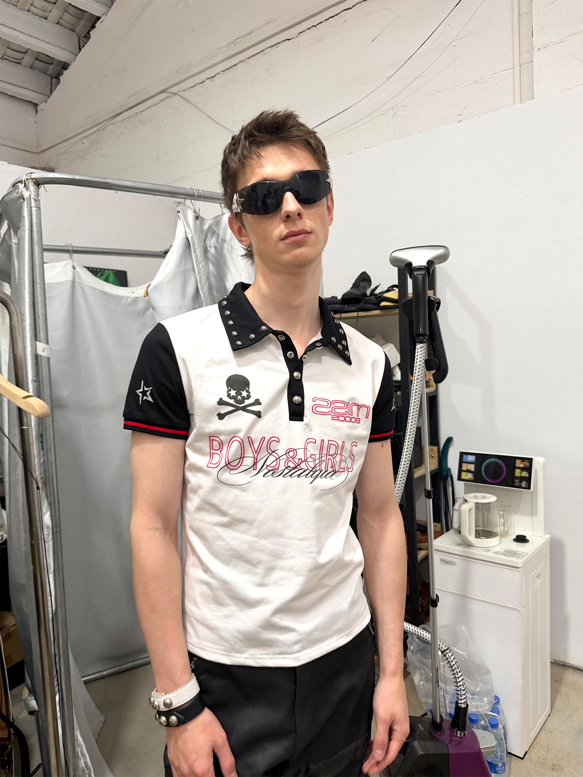 BEADED SKULL RETRO JERSEY T-SHIRT