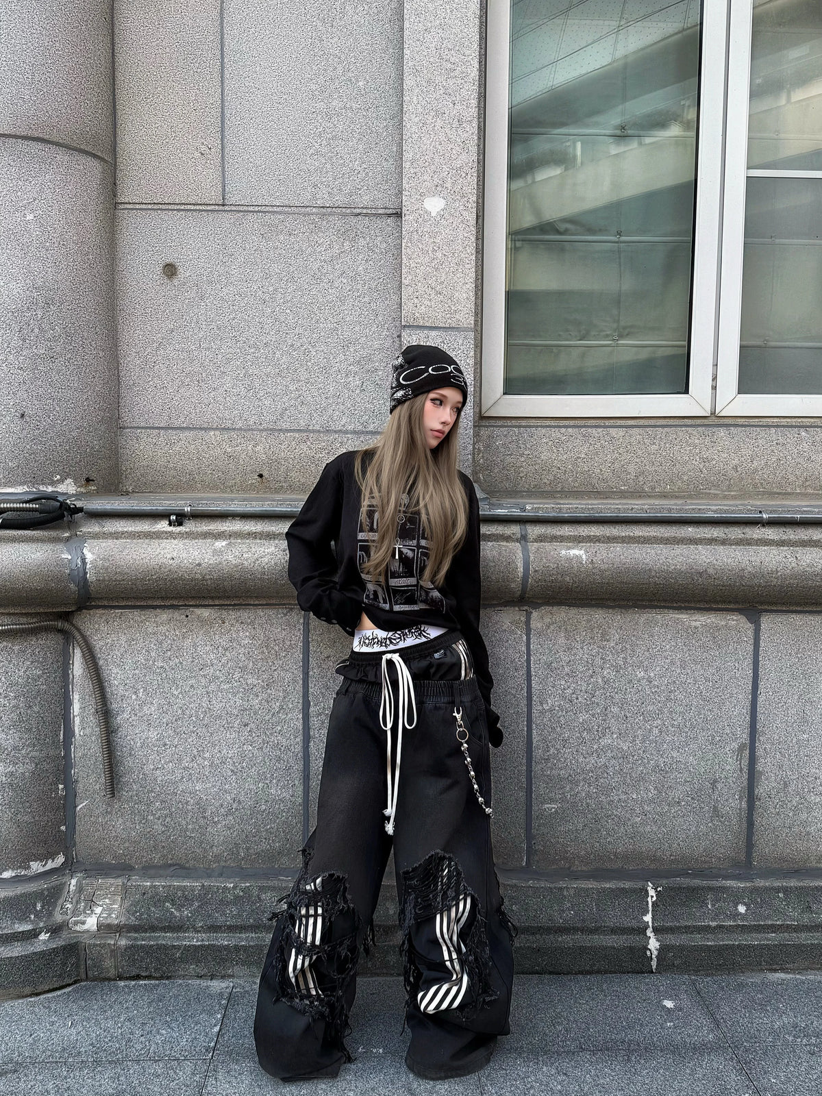 HIGH COUNT PUNK KNIT SWEATER