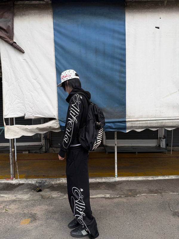RIVET-STYLE SPORTS HOODIE JACKET