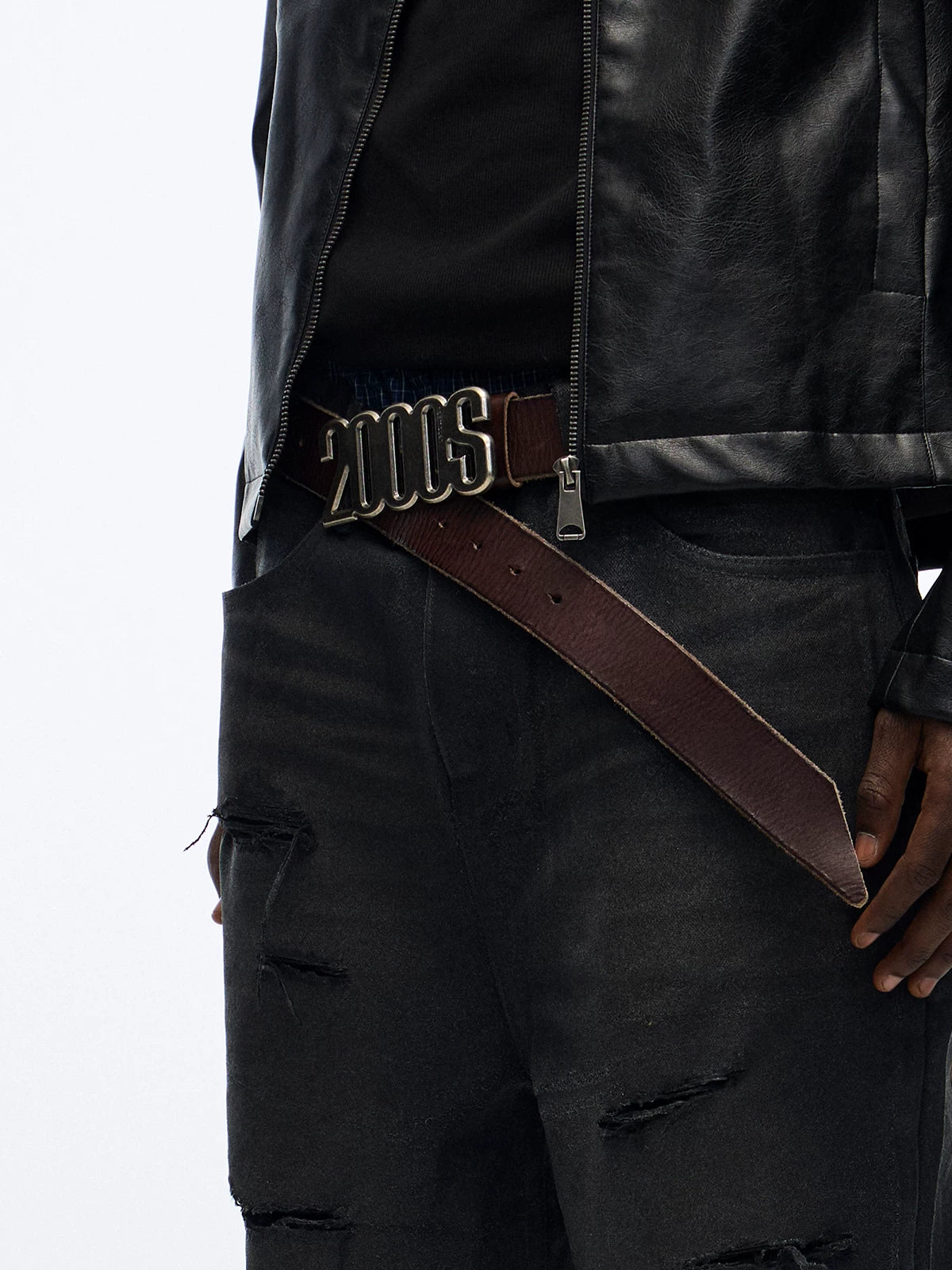 DISTRESSED LEATHER BELT
