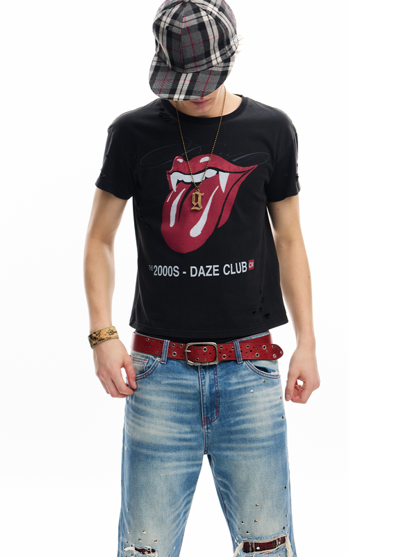 VAMPIRE ROCK DISTRESSED TEE