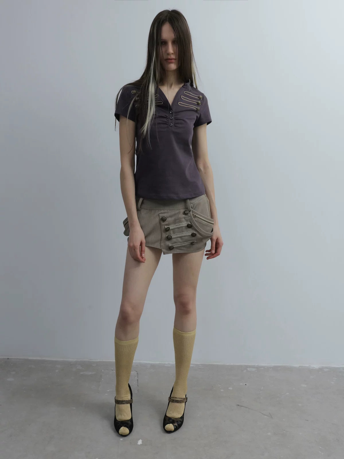 RETRO METAL BUTTON HENLEY TEE