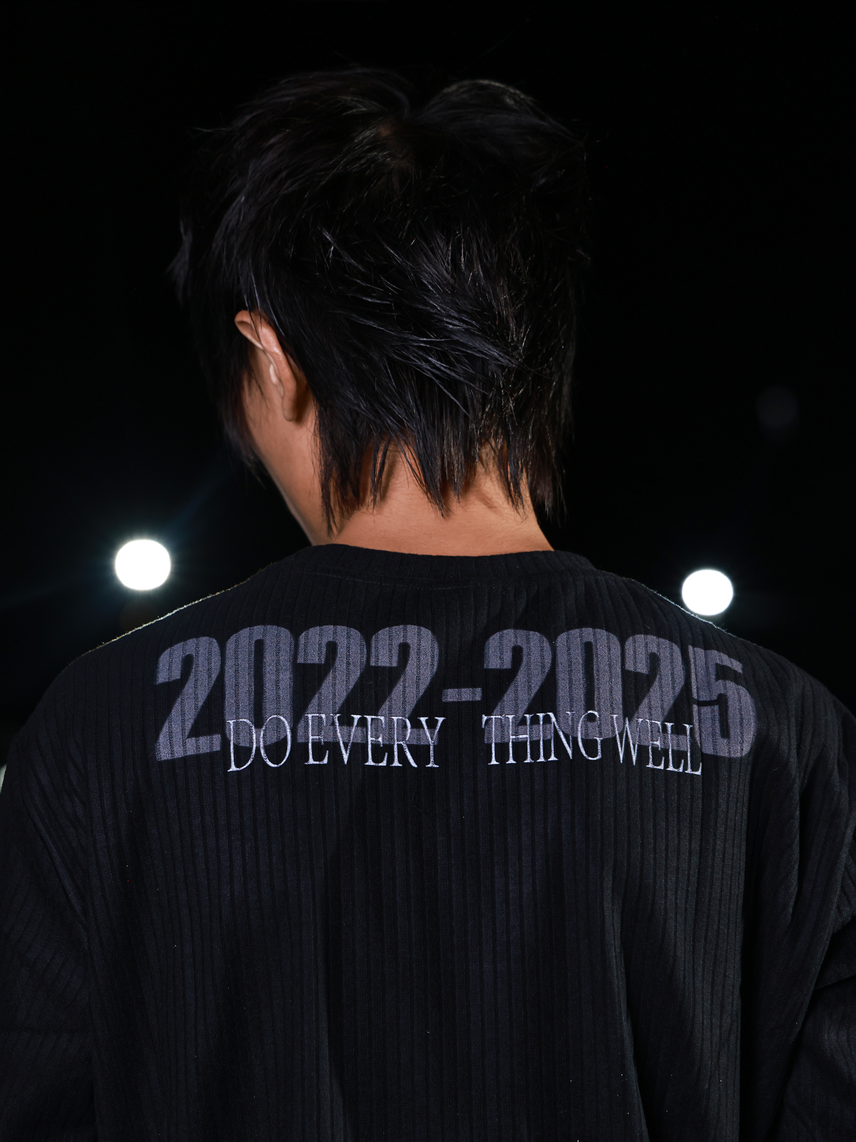 NICHE GRAPHIC LONG SLEEVE TEE