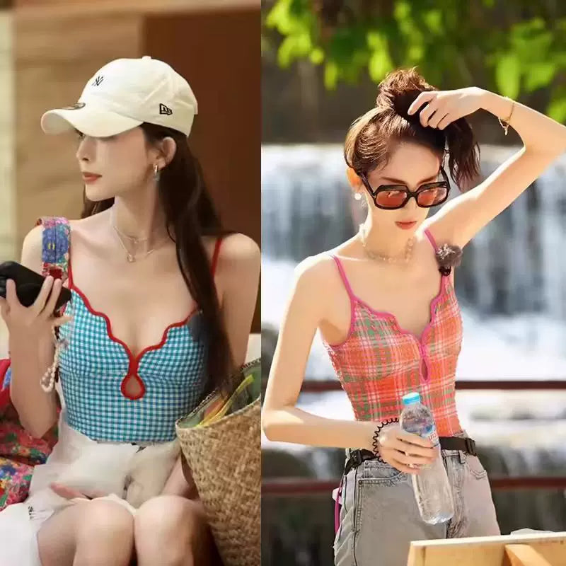 TRENDY OPEN-BACK ONE-PIECE SWIMSUIT