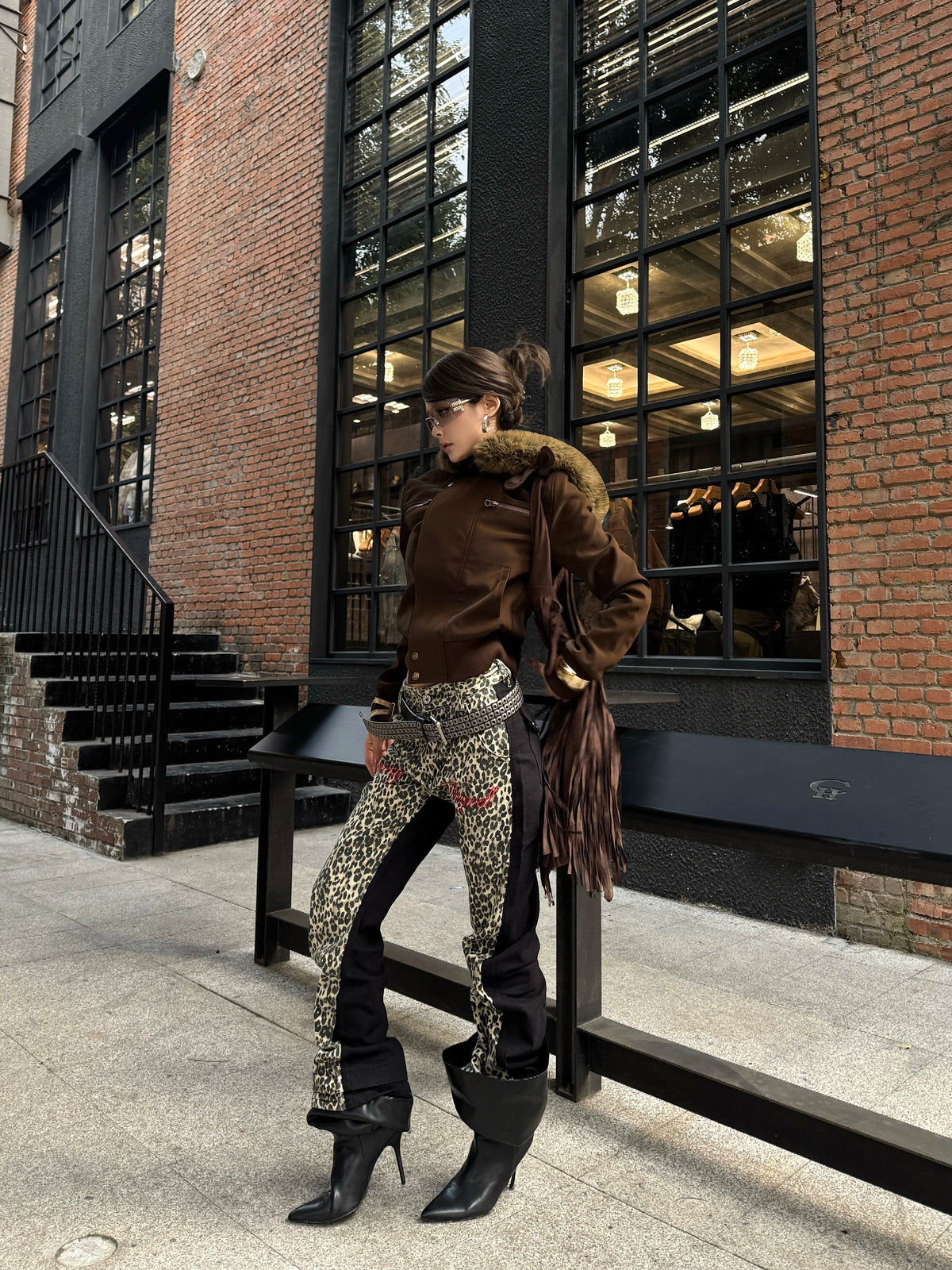 VINTAGE LEOPARD PRINT SLIM JEANS