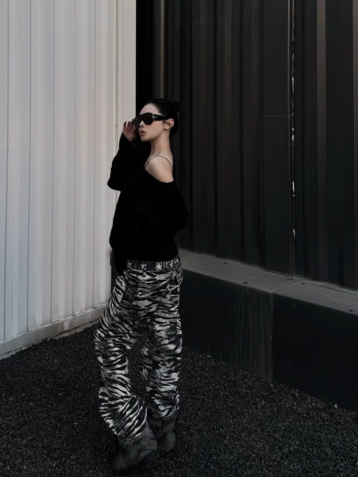 ZEBRA PRINT BAGGY JEANS
