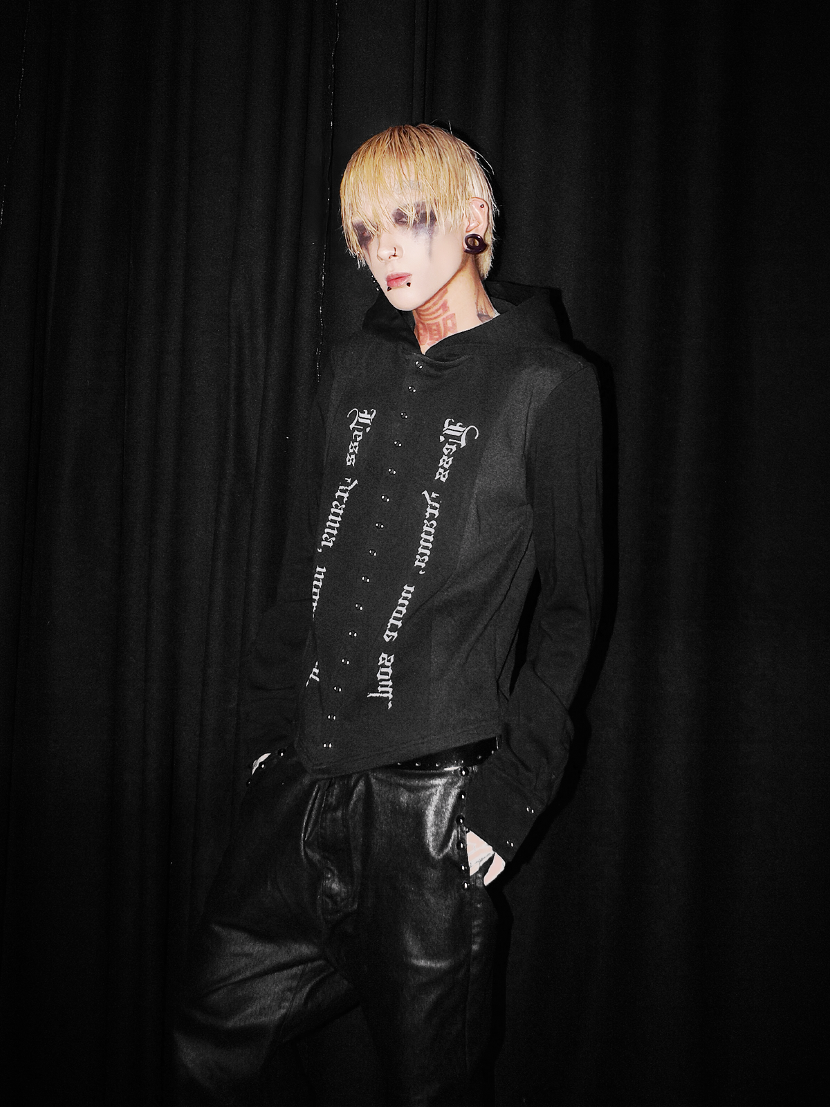 GOTHIC HOODED SWEATER JACKET