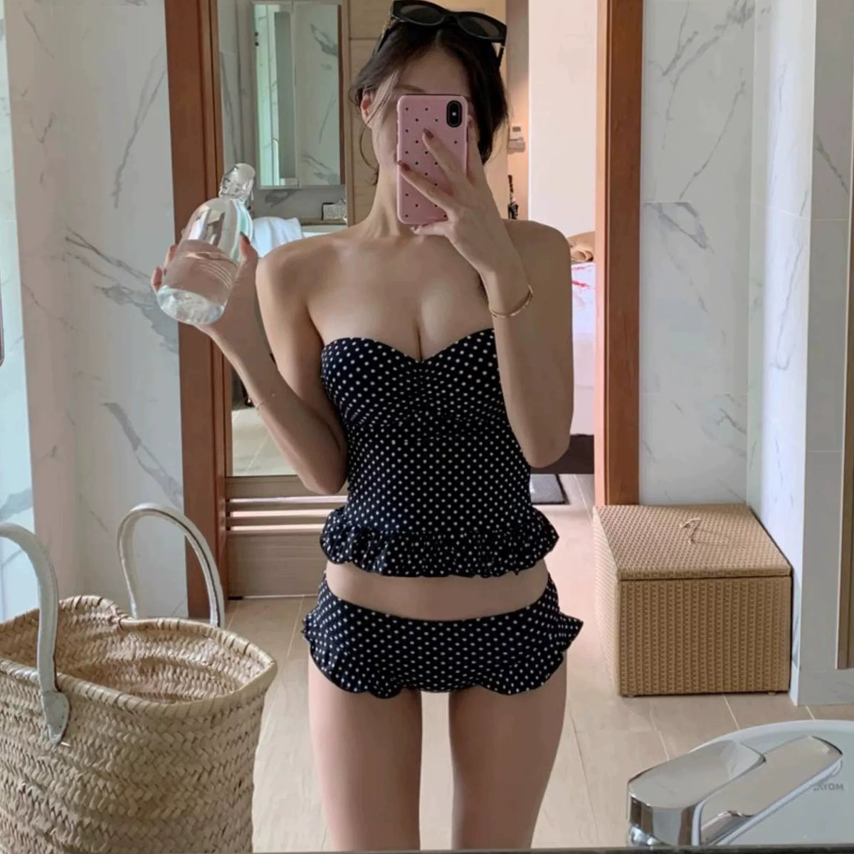 SEDUCTIVE POLKA-DOT RUFFLE SWIMSUIT