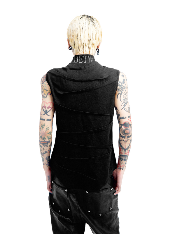 RIVET PLEATED ZIPPER VEST