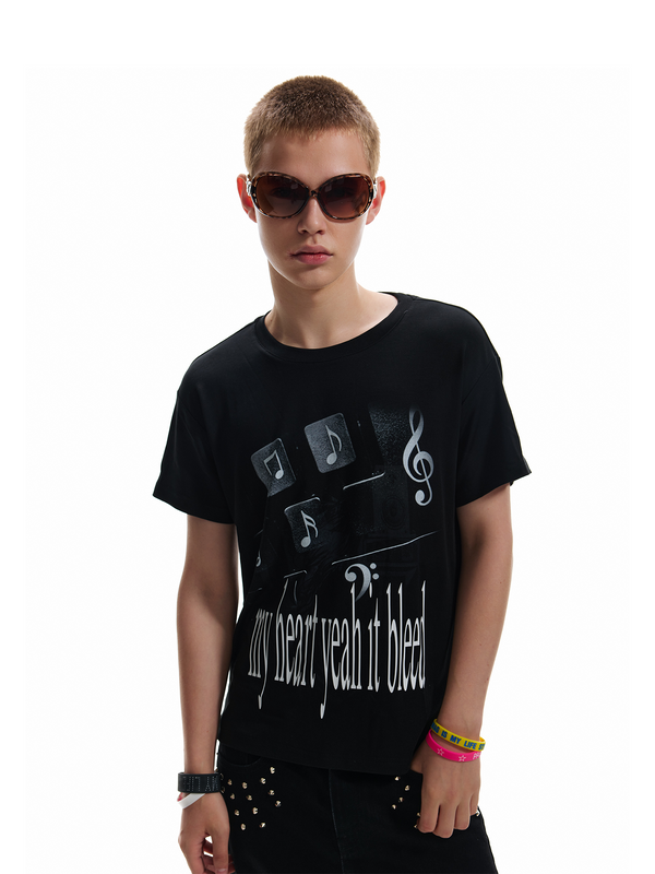 EMOTION LOGO PRINT STREETWEAR T-SHIRT