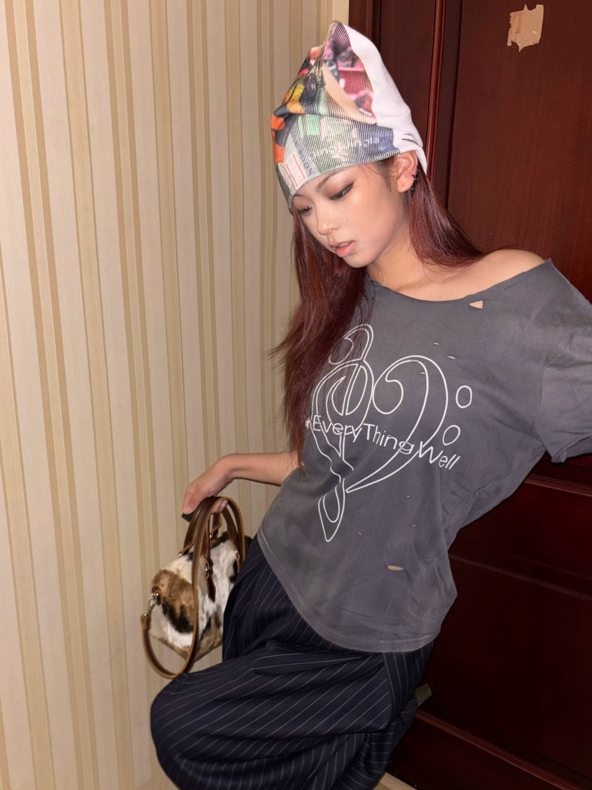 HEAVY WASH CUT NECK T-SHIRT