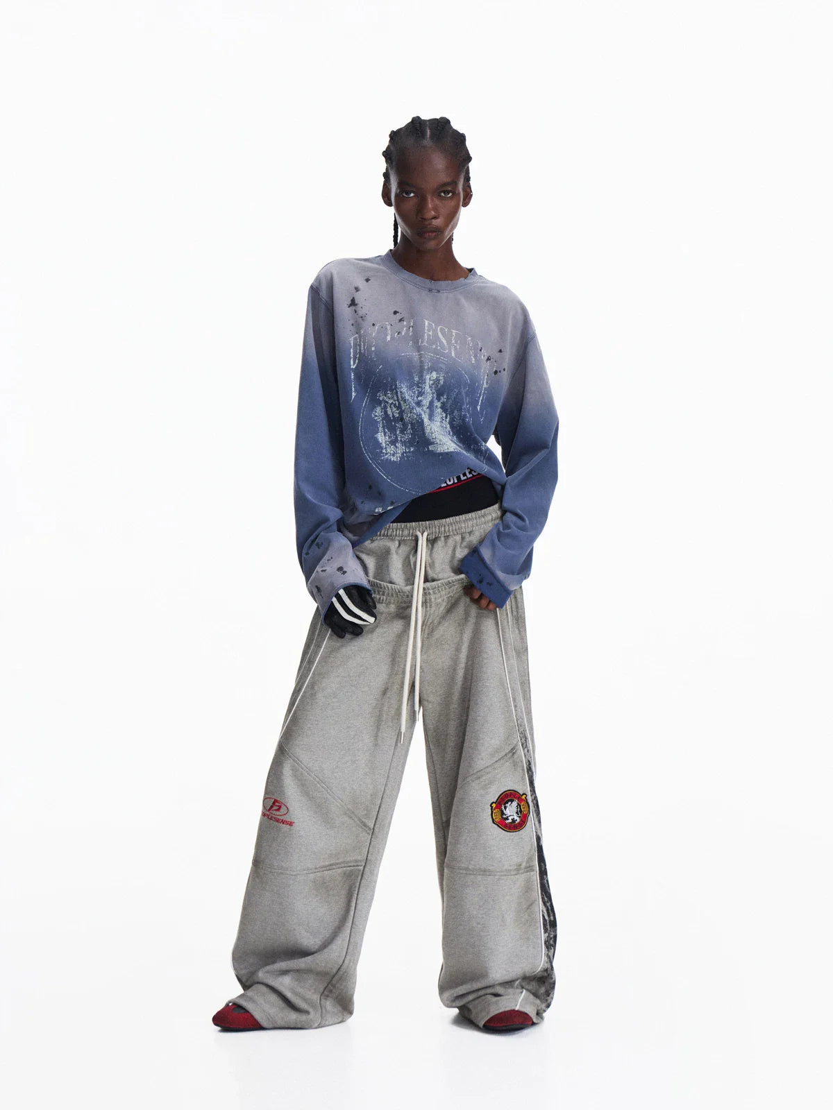 EMBROIDERED WIDE-LEG SWEATPANTS