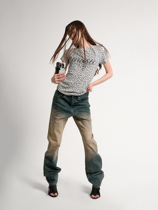 WASHED GRADIENT MUD DYE JEANS