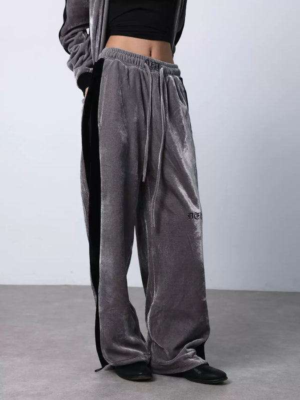 SILVER VELVET RETRO SWEATPANTS
