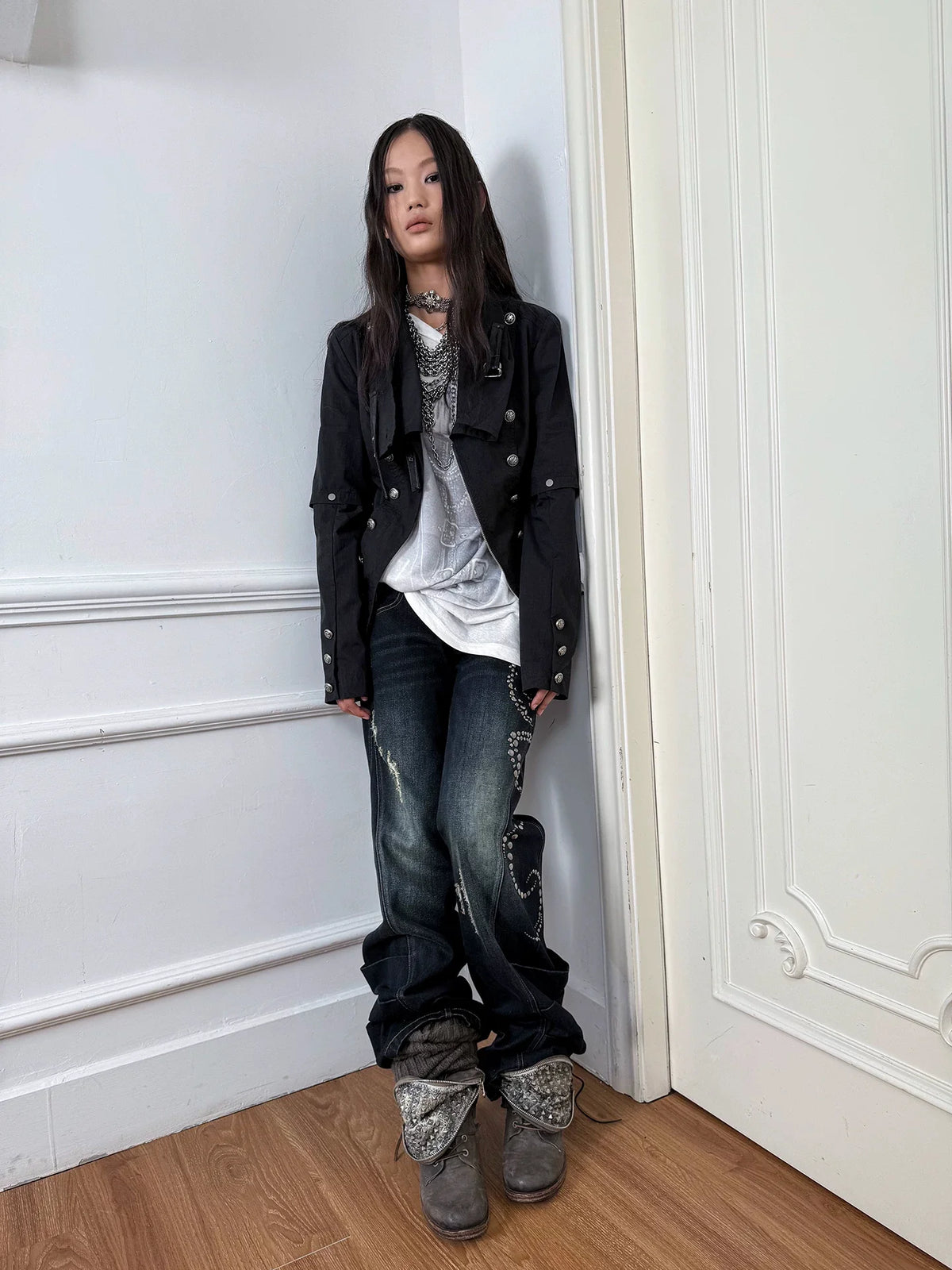 VINTAGE FRAYED STRAIGHT JEANS