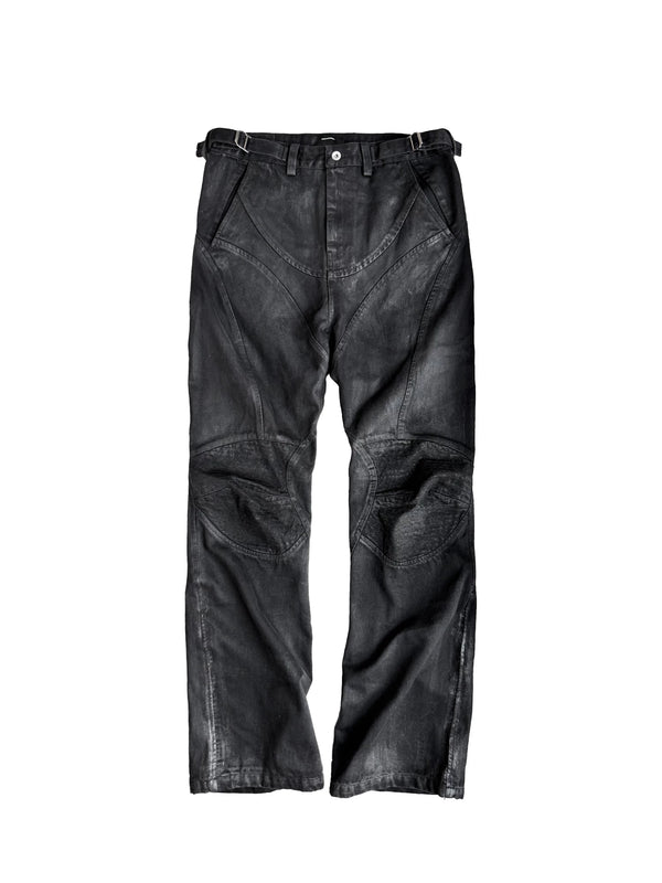 DECONSTRUCTED FRAYED JEANS