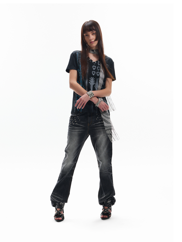 RHINESTONE V-NECK T-SHIRT