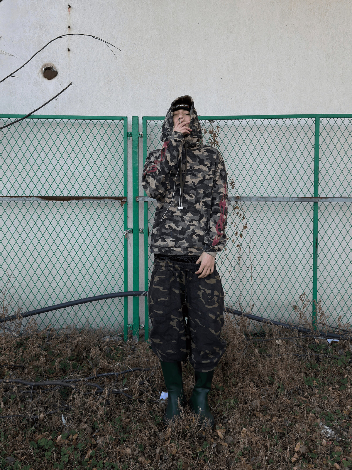 FLAME CAMO FITTED HOODIE