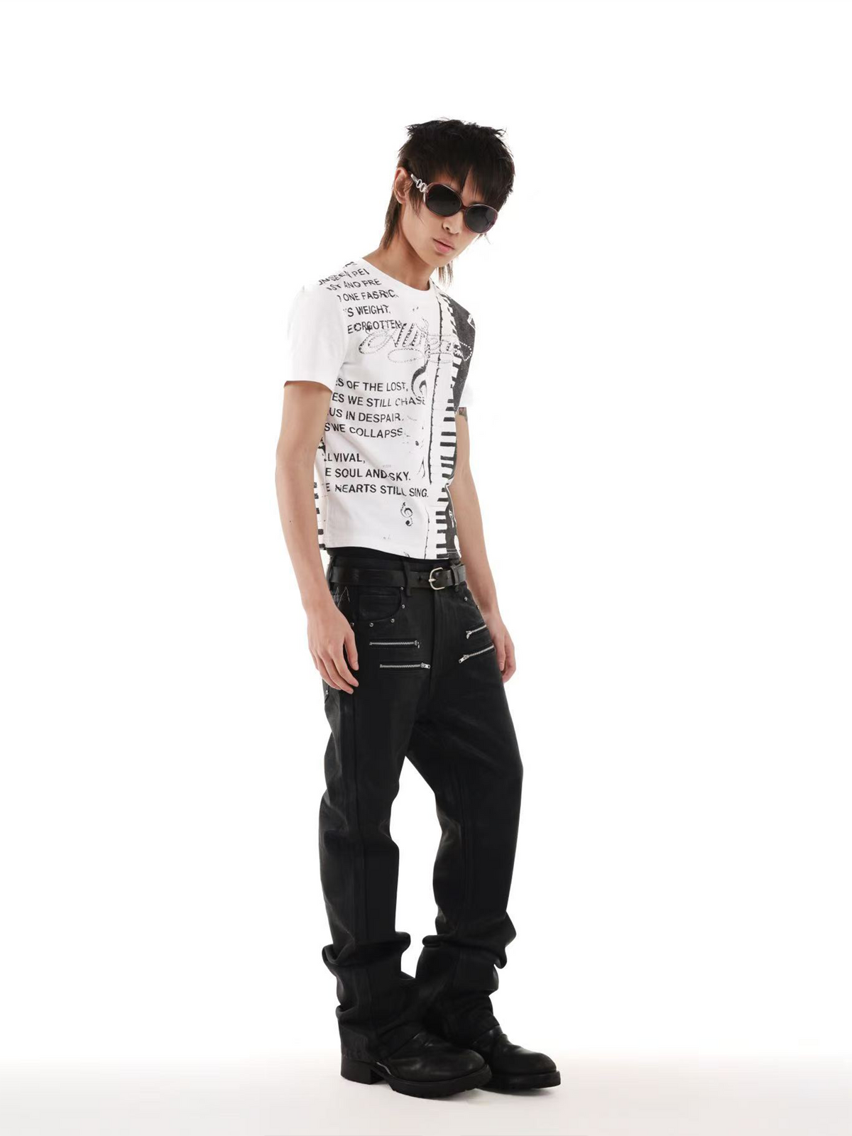 RHINESTONE-EMBELLISHED 3D T-SHIRT