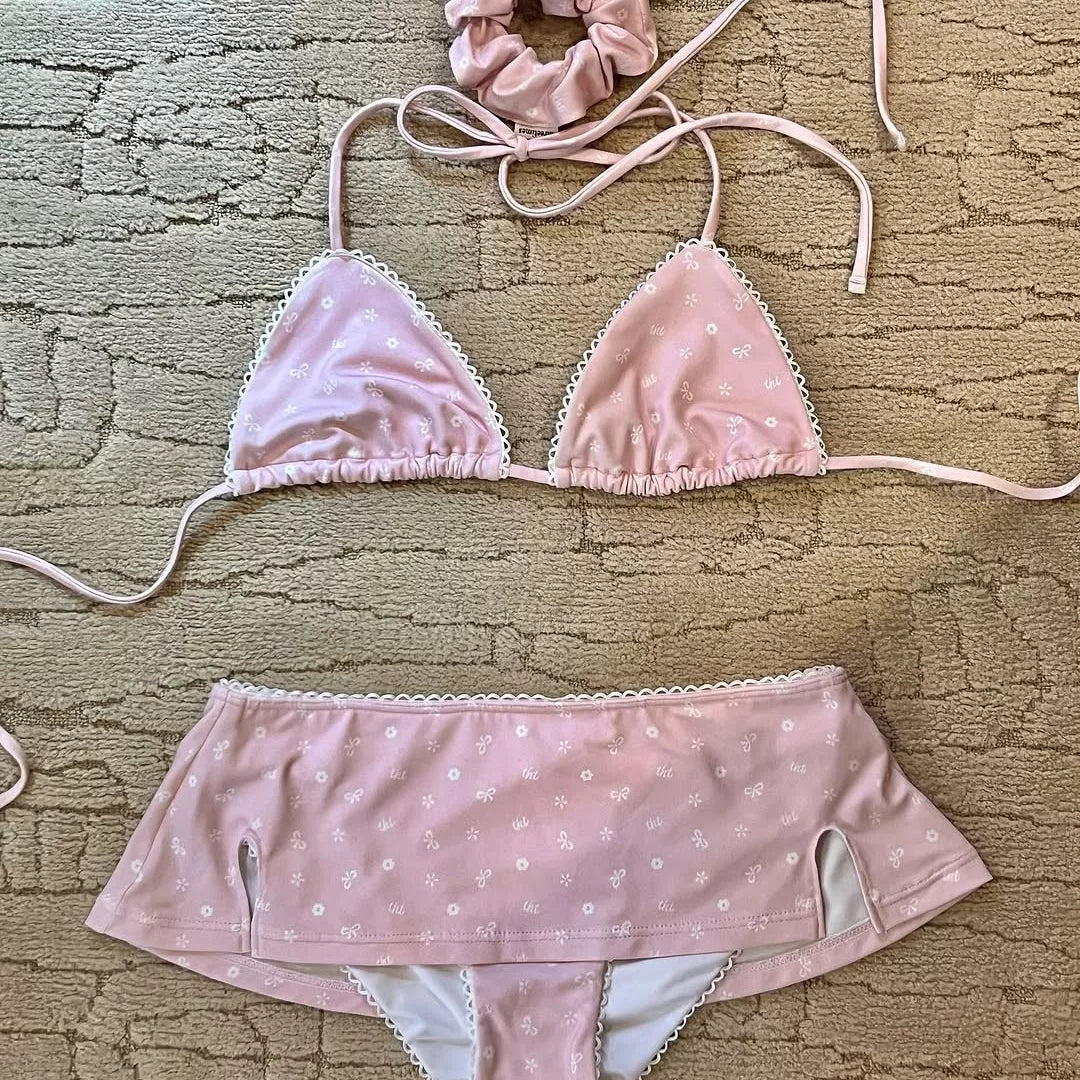 THREE-PIECE BIKINI SET