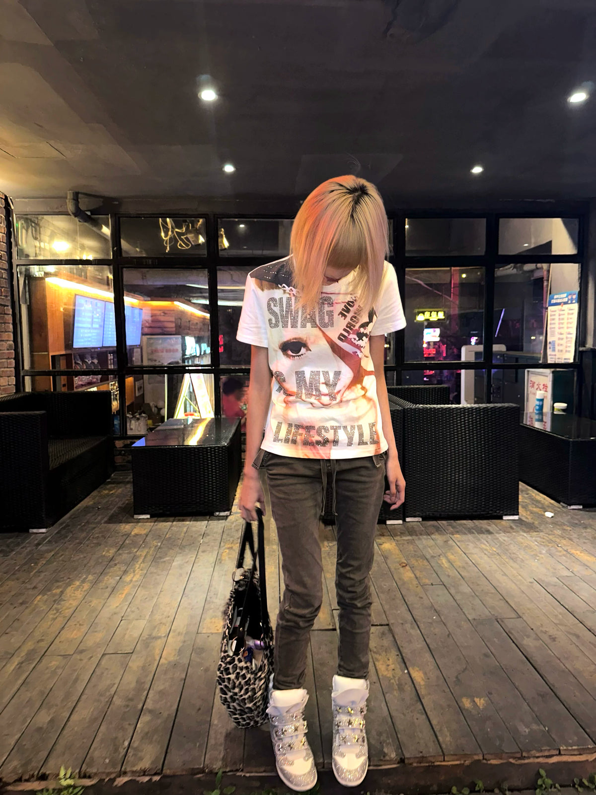 RHINESTONE RETRO T-SHIRT