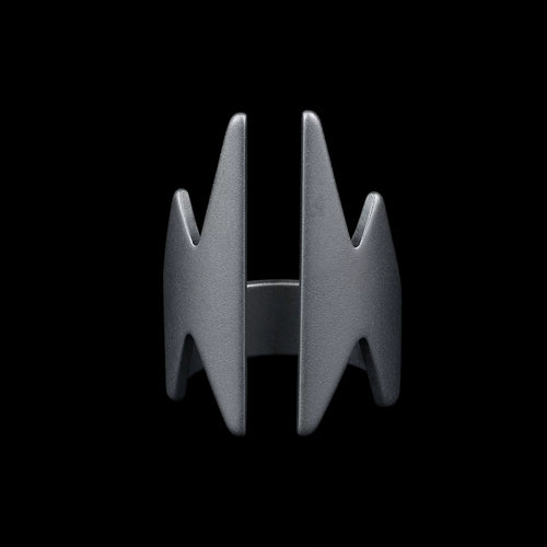 HOLLOW DIAMOND SHAPED RING
