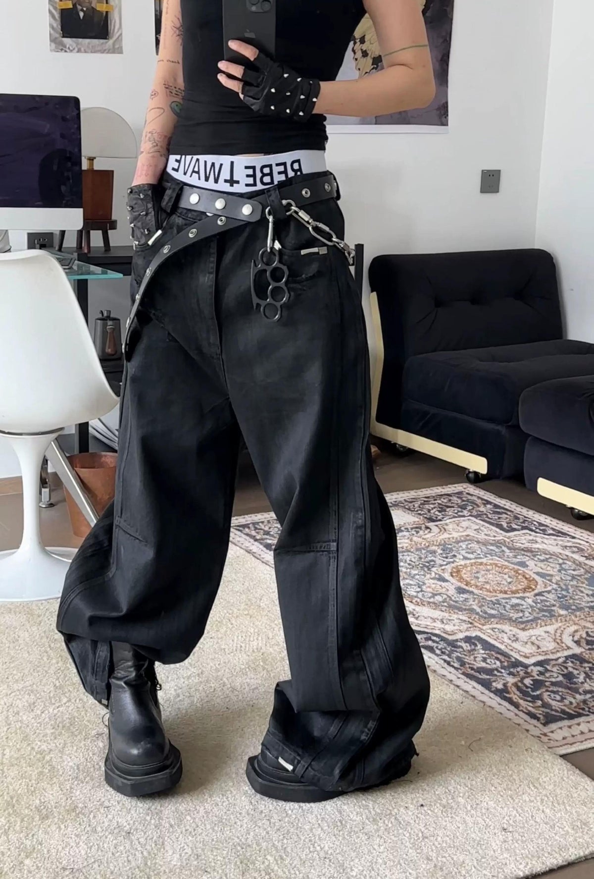 WIDE LEG DESTROYED WAXED JEANS