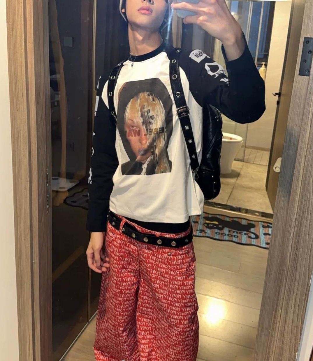 WAVE PORTRAIT PRINT LONG SLEEVE TEE