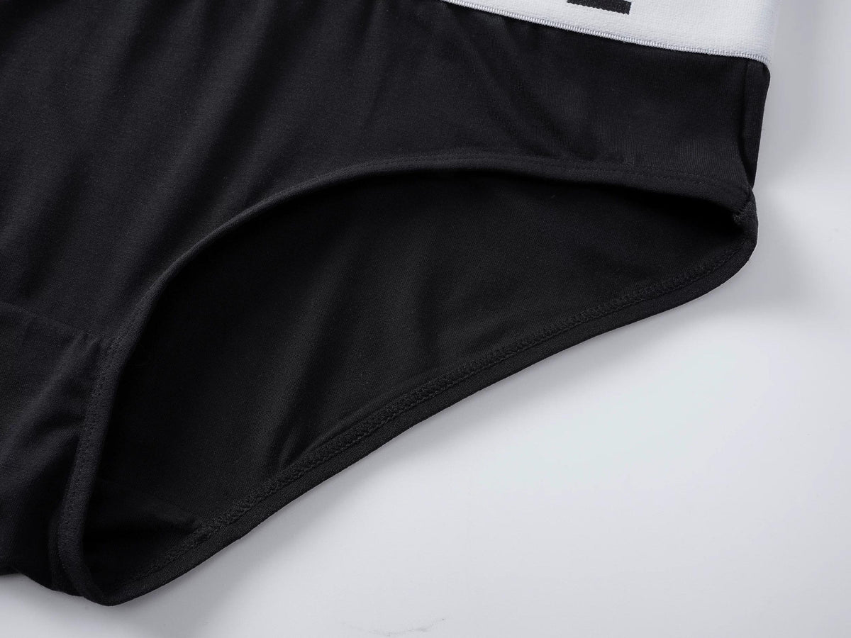 QUICK-DRY ANTIBACTERIAL TRIANGLE PANTS
