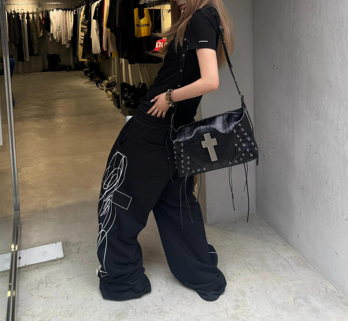 CHIC CROSSBODY TOTE BAG