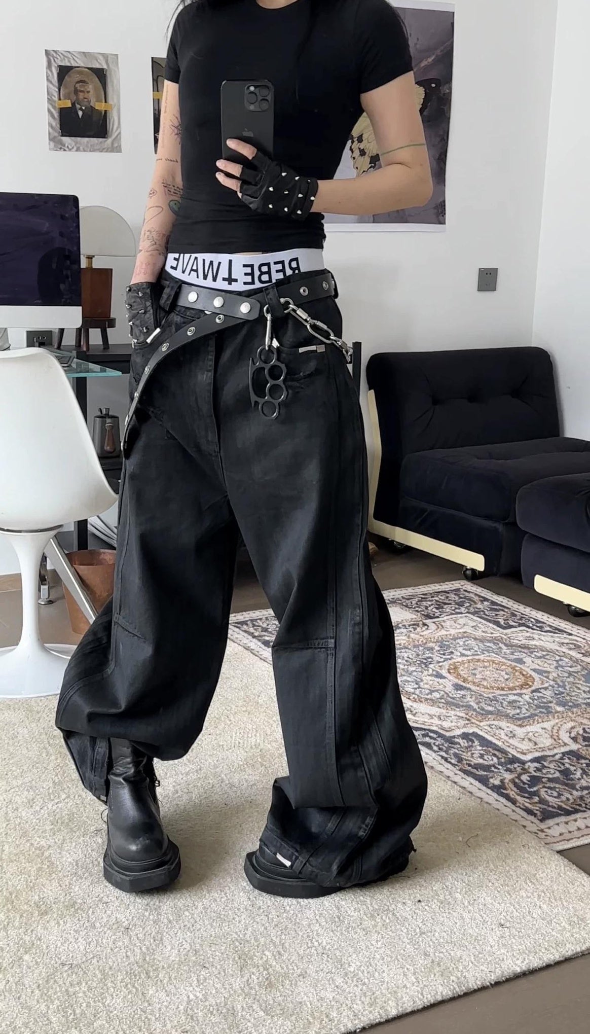 QUICK-DRY ANTIBACTERIAL TRIANGLE PANTS