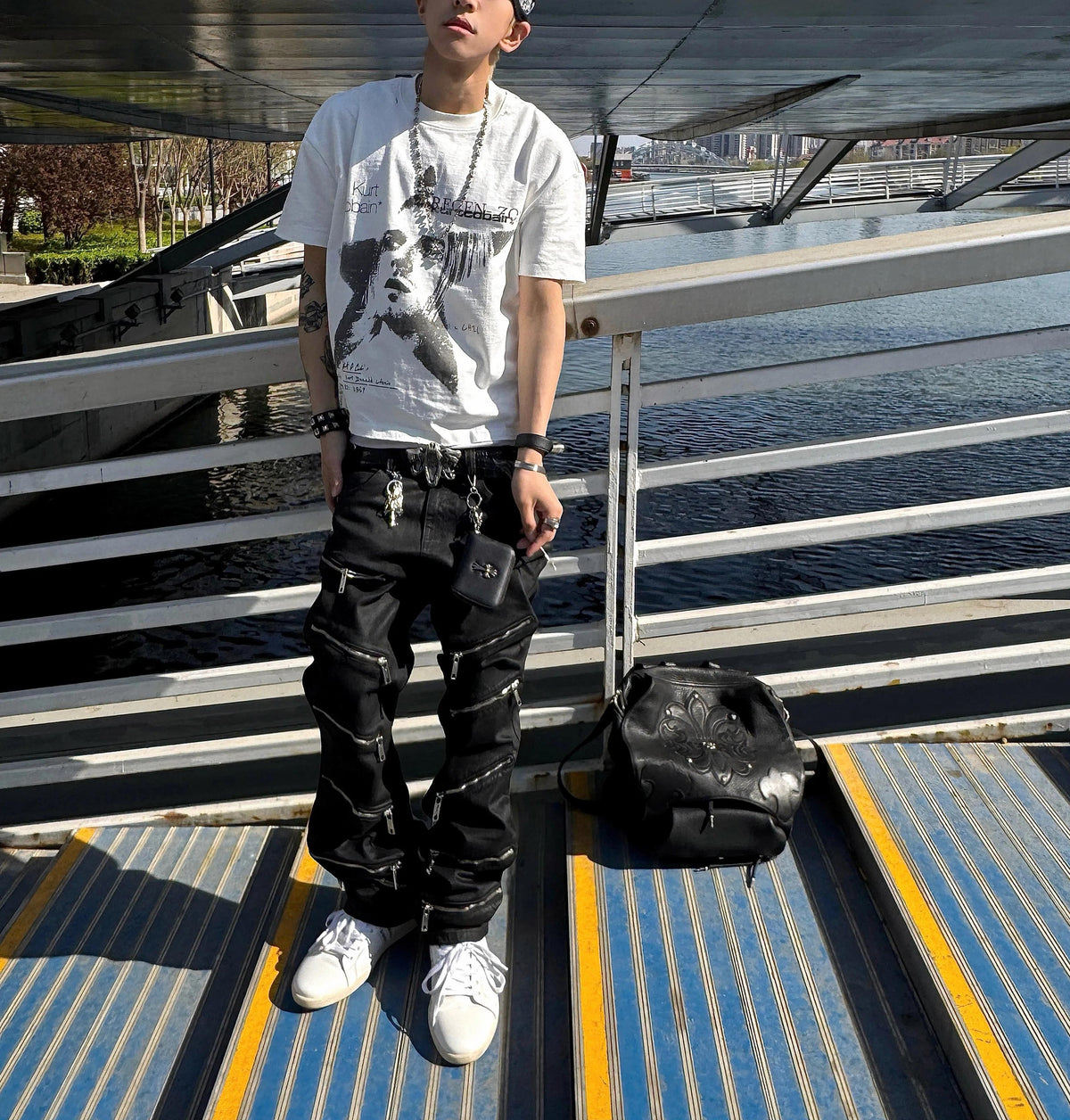 MULTI-ZIPPER SLIM FIT PANTS