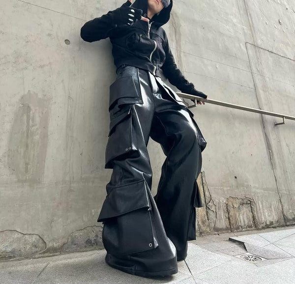 YMIRAU MULTI-POCKET LEATHER PANTS