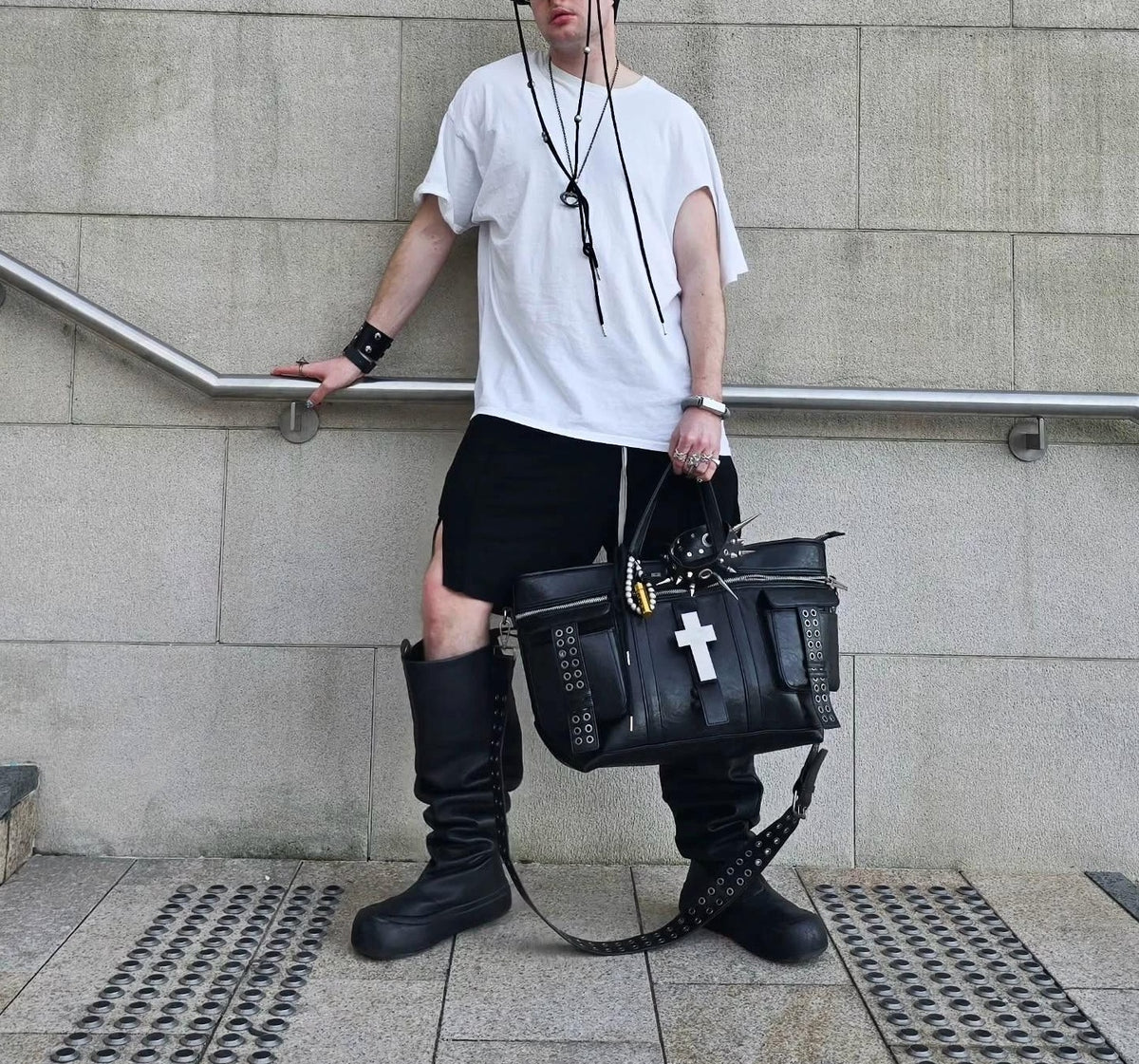 CROSSBODY LEATHER TOTE BAG