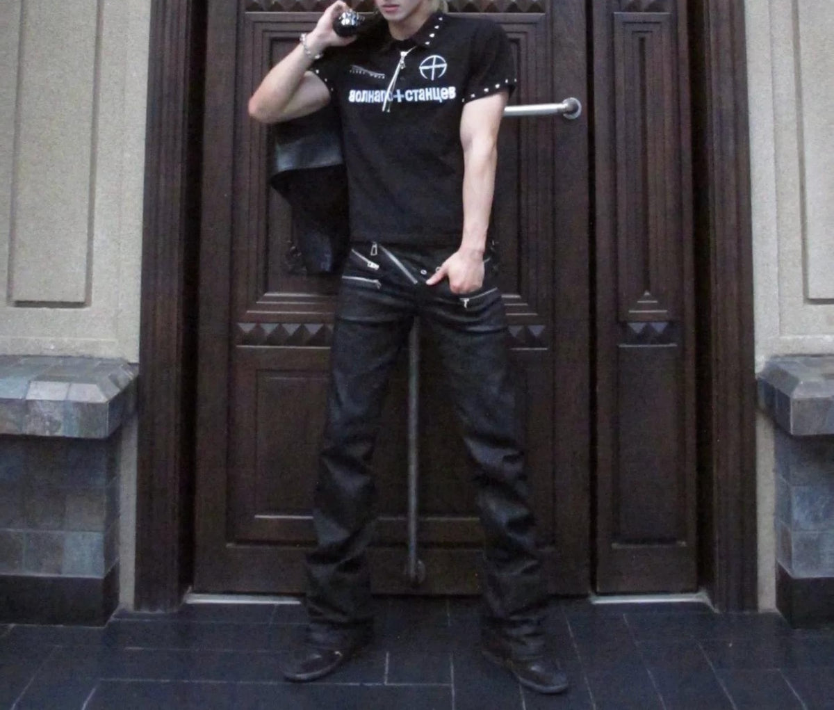 STUDDED PRINT POLO SHIRT
